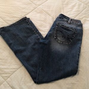 Silver brand women’s jeans size 30/10 retro dark fade boot cut
